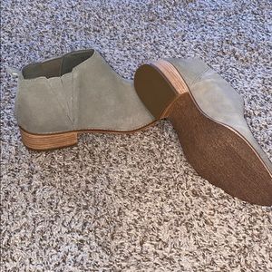 NWT Booties